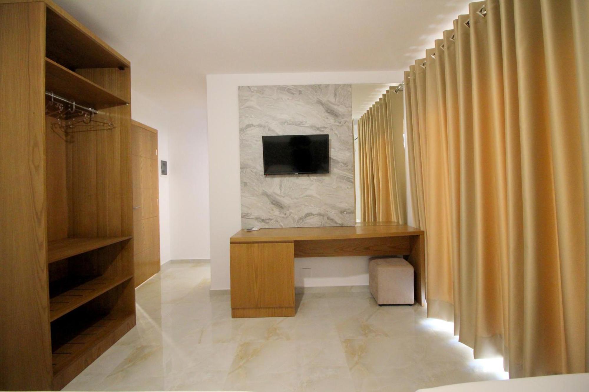 Hotel Four Islands Ksamil Luaran gambar