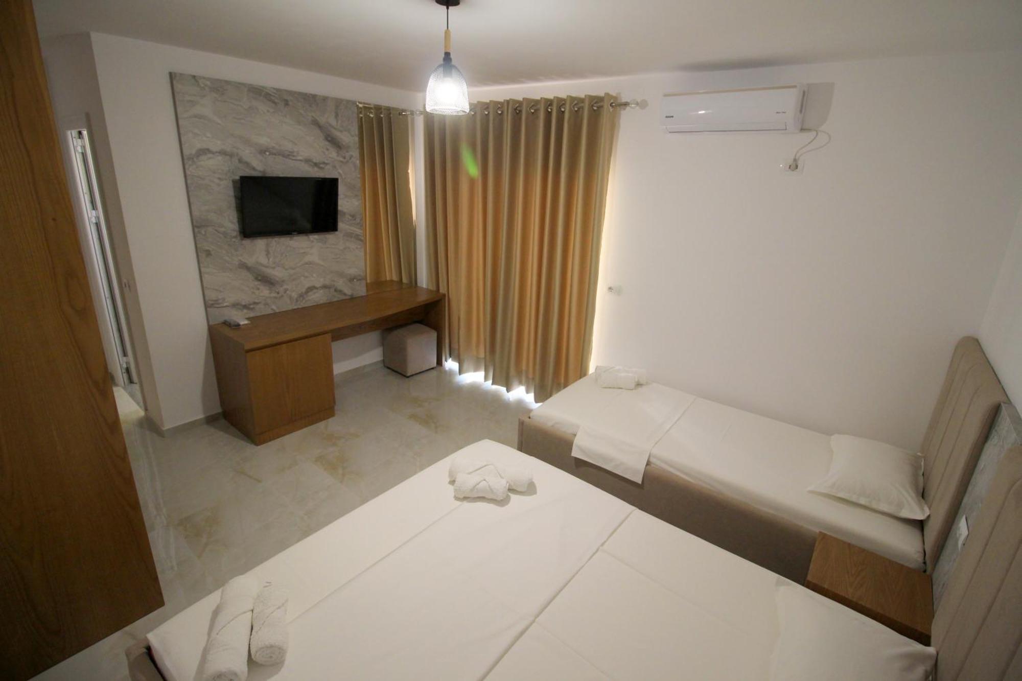 Hotel Four Islands Ksamil Luaran gambar